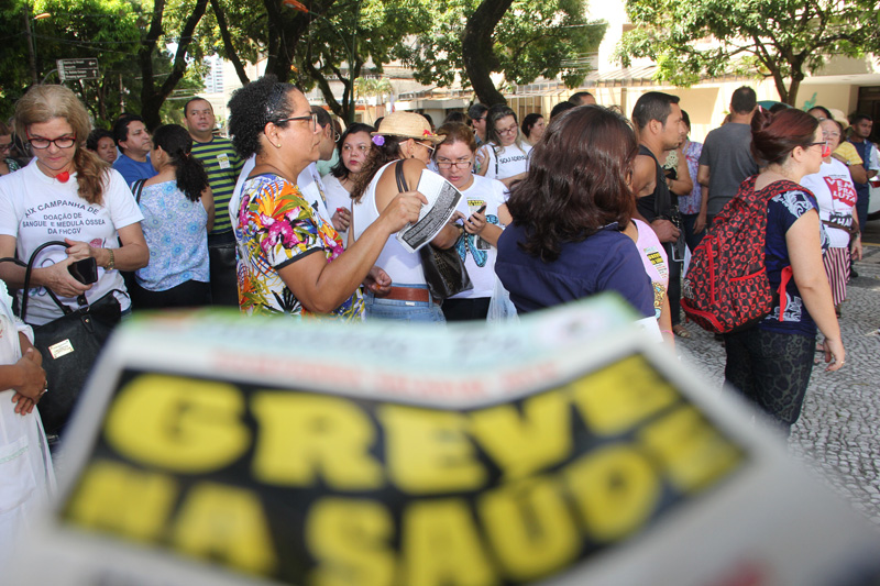 
        
            Servidores da Sespa estão em greve
        
    