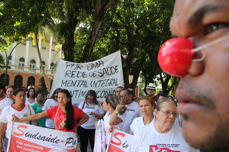 
        
            Servidores da Sespa estão em greve
        
    