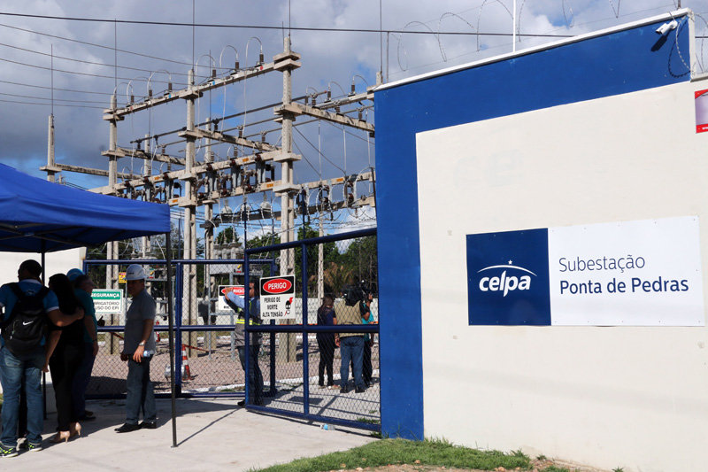 
        
            Cabos subaquáticos garantem energia para o Marajó
        
    