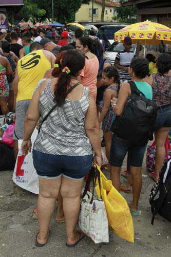 
        
            Sufoco para sair de Belém no penúltimo final de semana de Julho
        
    