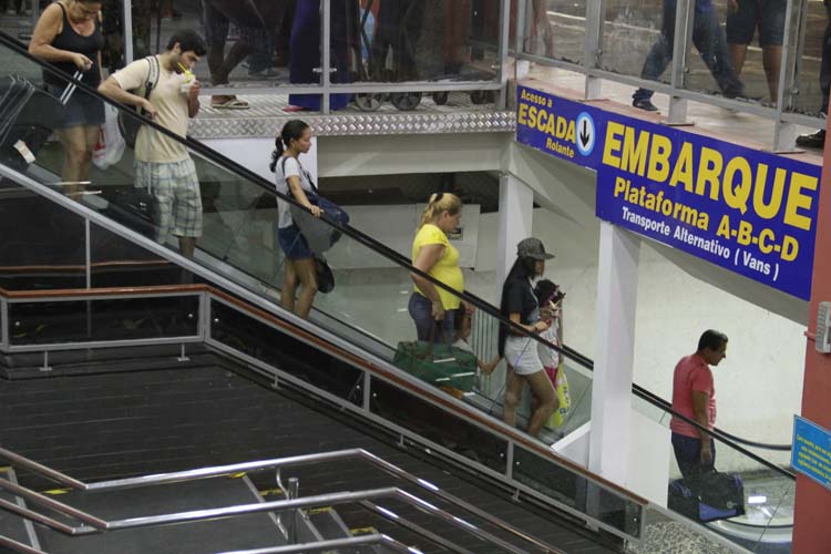 
        
            Sufoco para sair de Belém no penúltimo final de semana de Julho
        
    