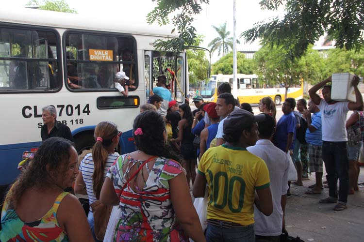 
        
            Paraenses aproveitam último final de semana de Julho
        
    