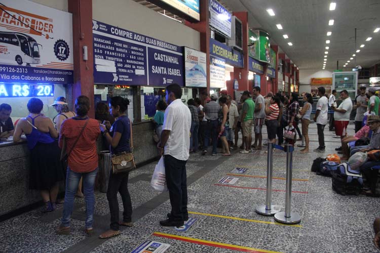 
        
            Paraenses aproveitam último final de semana de Julho
        
    