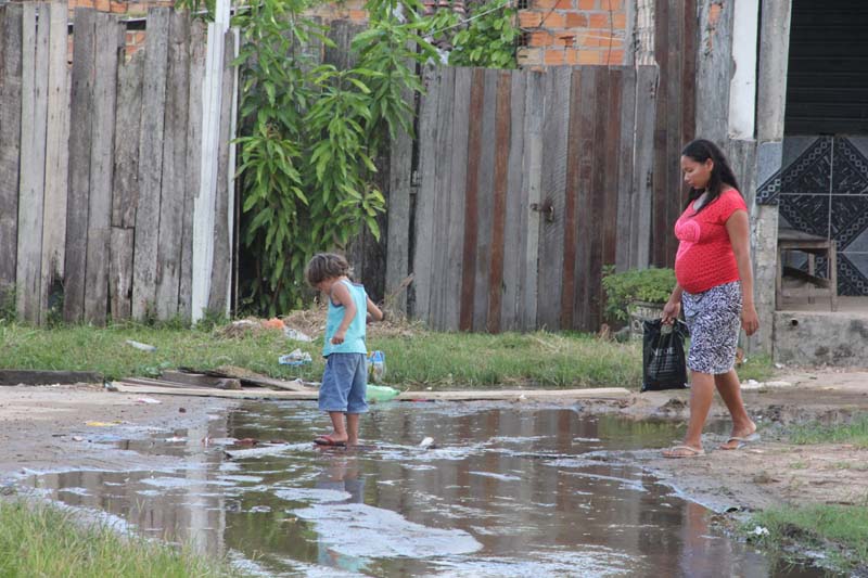 
        
            Conjunto em Ananindeua tem rua abandonada
        
    