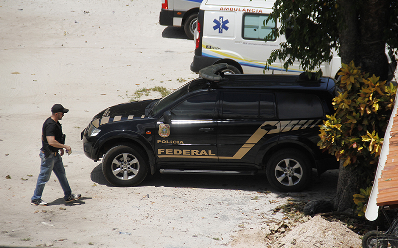 
        
            Operação apura denúncias de possível crime eleitoral
        
    