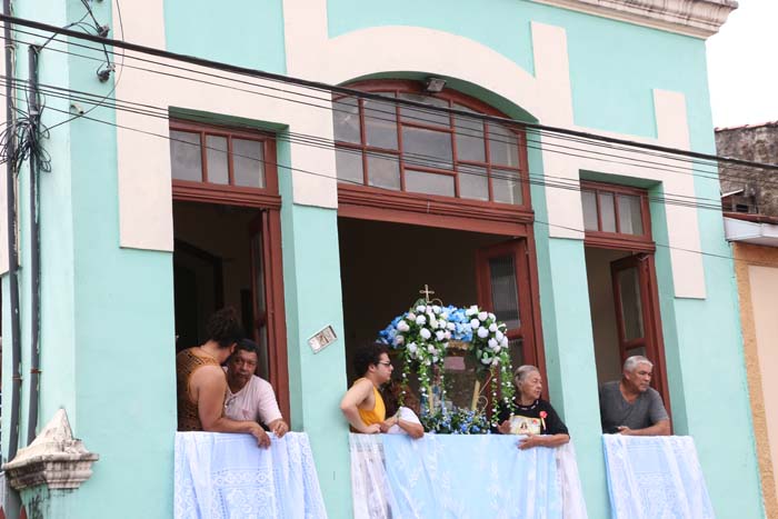 
        
            Vigia rende homenagens a Virgem de Nazaré
        
    