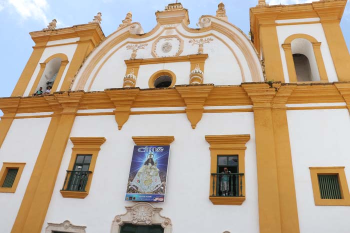 
        
            Vigia rende homenagens a Virgem de Nazaré
        
    