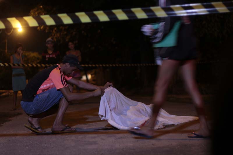 
        
            Ex-PM morador de rua é morto a tiros em Marituba
        
    