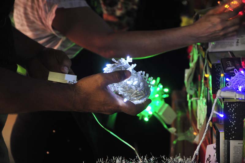 Luzes de Natal devem aliar economia e segurança