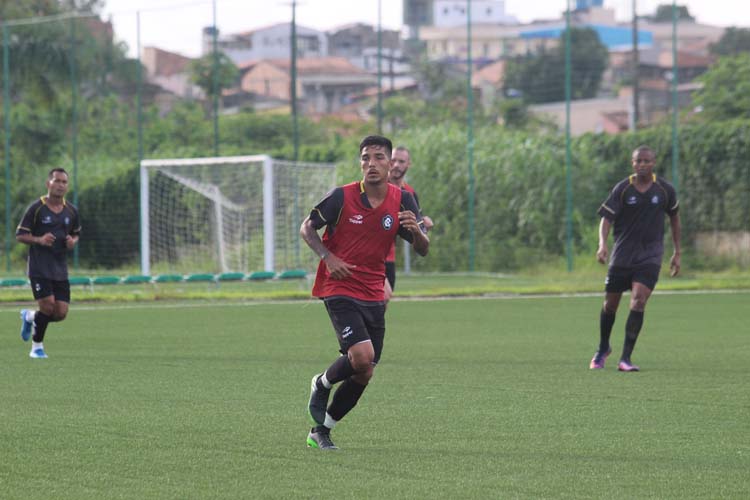 
        
            Clube do Remo confirma três amistosos
        
    