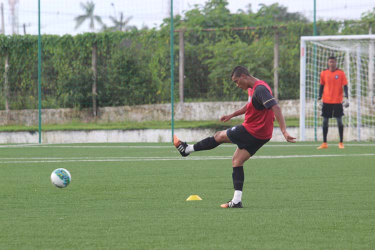 
        
            Clube do Remo confirma três amistosos
        
    