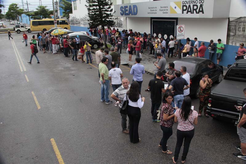 
        
            Professores do Estado fazem ato contra o Governo Jatene 
        
    