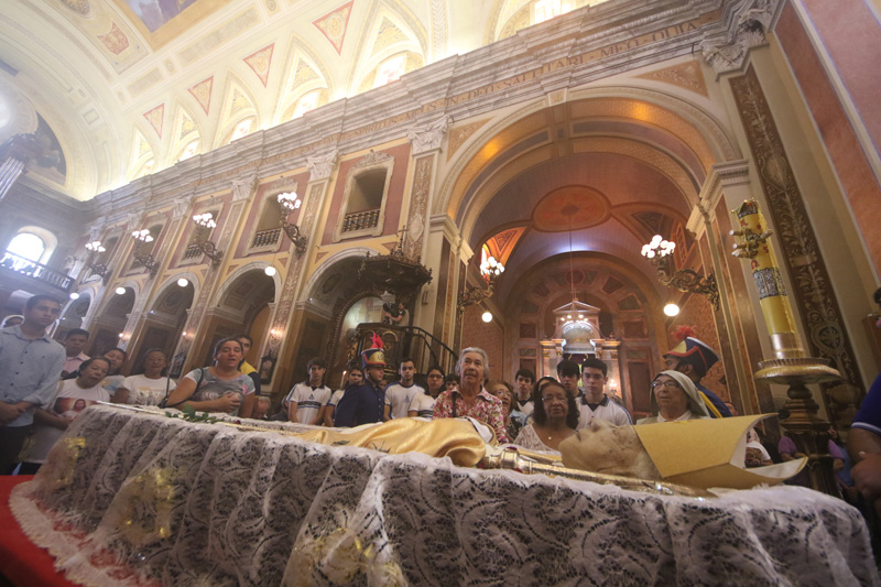 
        
            Arquidiocese celebra missas em memória do Dom Zico   
        
    