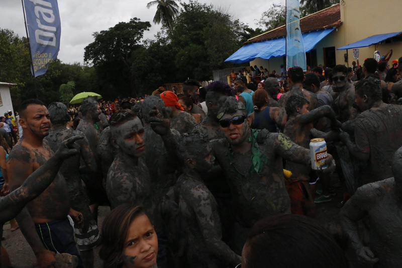 
        
            Um guia para escolher onde curtir a folia
        
    