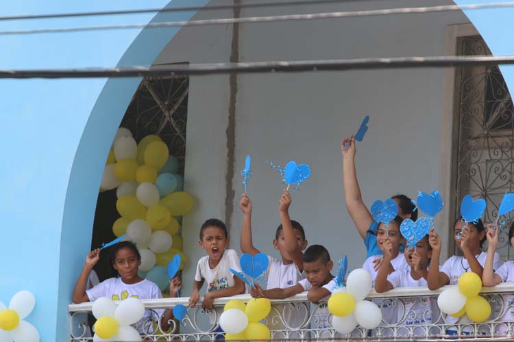 
        
            Veja mais fotos do primeiro traslado do Círio 2016
        
    