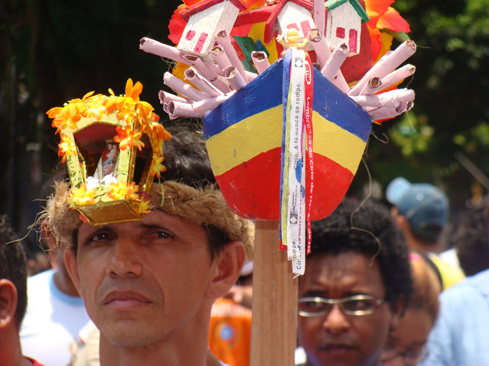 
        
            Momentos de fé eternizados pelas lentes do DOL
        
    