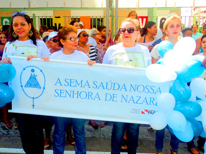 
        
            Devotos homenageiam a Virgem de Nazaré na RBA
        
    