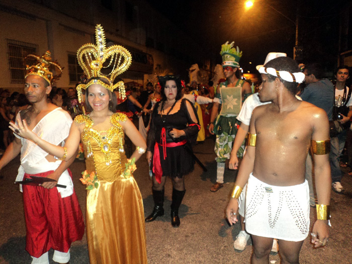 
        
            Auto do Círio leva arte e emoção às ruas de Belém
        
    