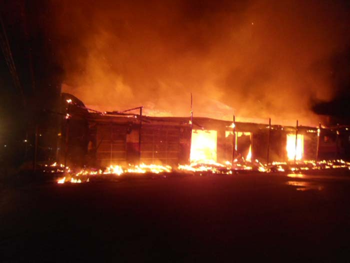 
        
        
            Incêndio atinge loja de confecções em Soure
        
    