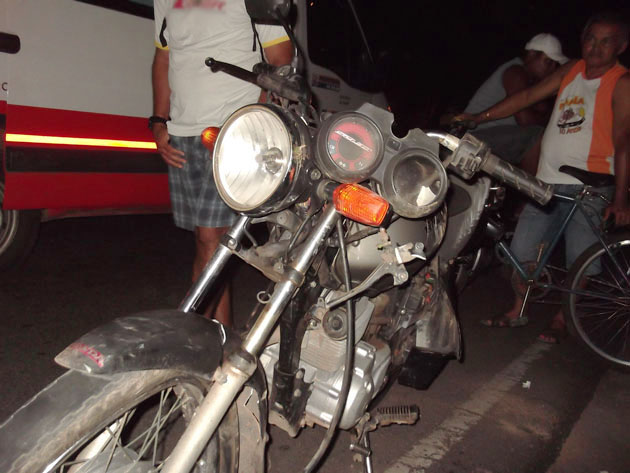 
        
            Acidente deixa dois feridos no bairro da Pedreira
        
    