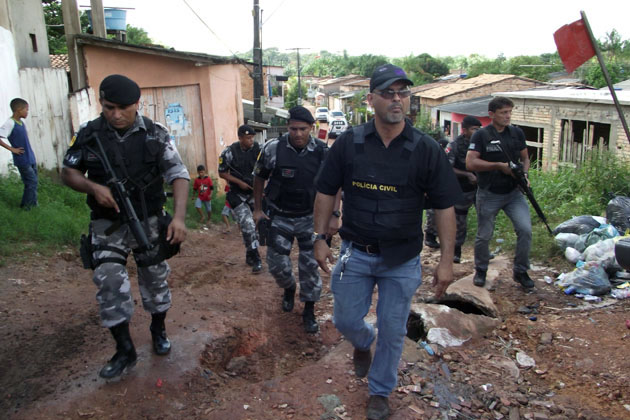 
        
            Dois morrem e seis são presos em operação da Rotam
        
    
