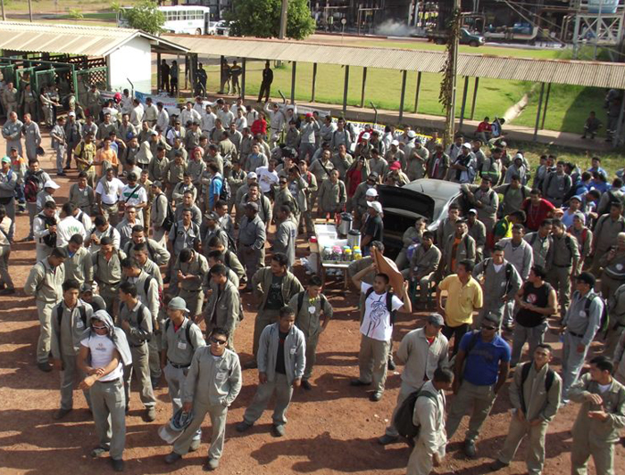 
        
            Greve dos operários segue fortalecida em Barcarena
        
    