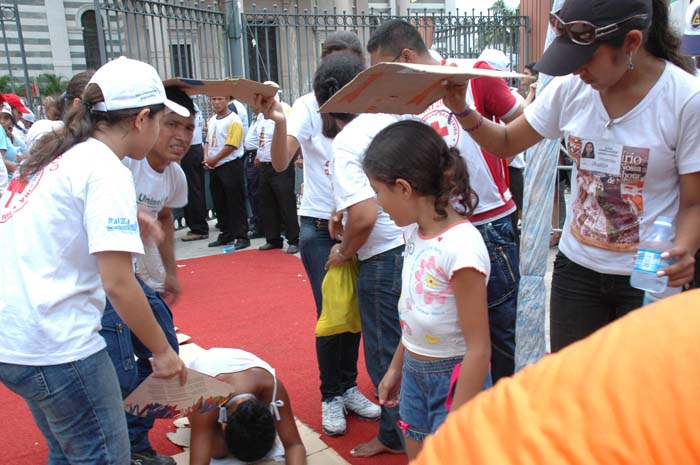 
        
            Círio 2010 - Imagens marcantes da procissão
        
    
