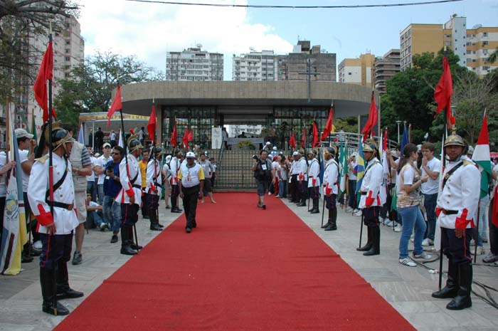 
        
            Círio 2010 - Imagens marcantes da procissão
        
    