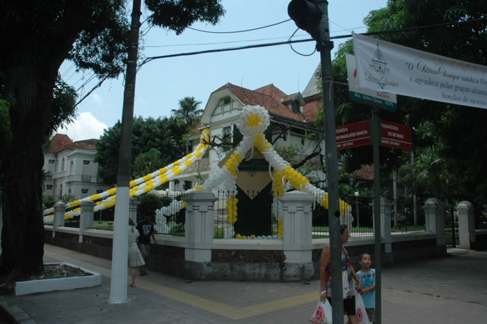 
        
            Homenagens a Nossa Senhora de Nazaré
        
    