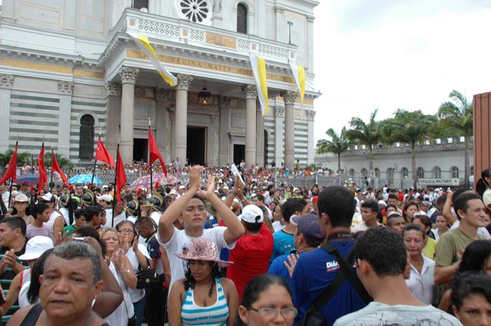 
        
            Círio 2010 - Imagens marcantes da procissão
        
    