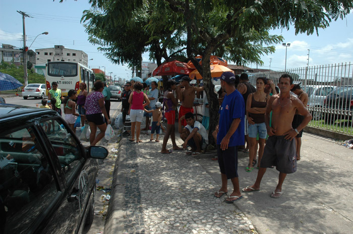 
        
            Granada falsa assusta moradores do Telégrafo
        
    