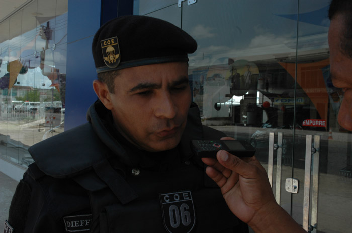 
        
            Granada falsa assusta moradores do Telégrafo
        
    