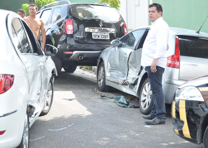 
        
            Acidente na Travessa Pombal
        
    
