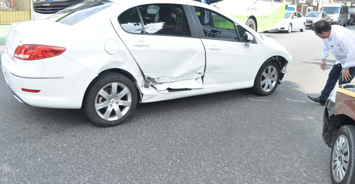 
        
            Acidente na Travessa Pombal
        
    