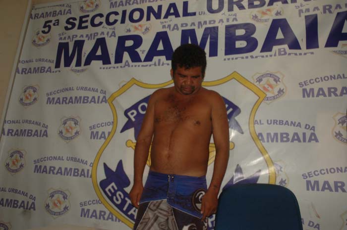 
        
            Policiais reconhecem criminosos no Água Cristal
        
    