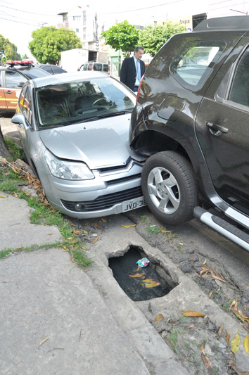 
        
            Acidente na Travessa Pombal
        
    