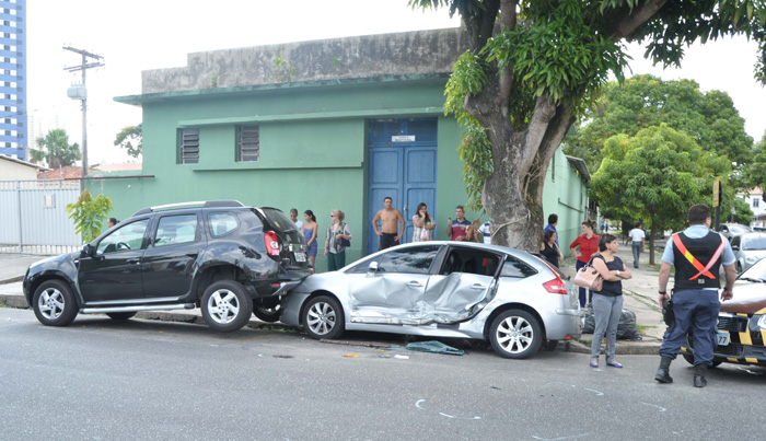 
        
            Acidente na Travessa Pombal
        
    