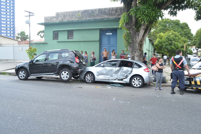 
        
            Acidente na Travessa Pombal
        
    