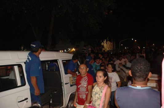 
        
            Confira a volta pra casa dos fiéis, no Círio 2010
        
    