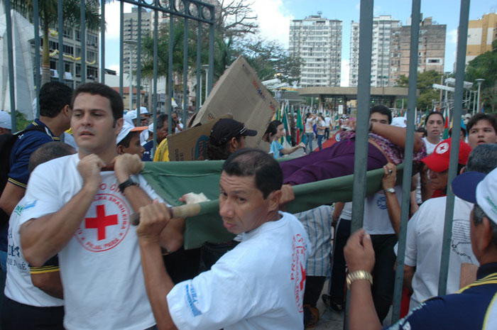 
        
            A fé que supera todos os limites
        
    
