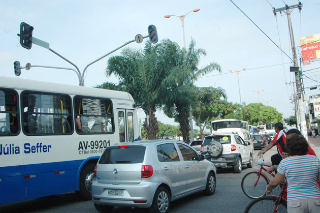 
        
            Acidente na Doca para Trânsito
        
    