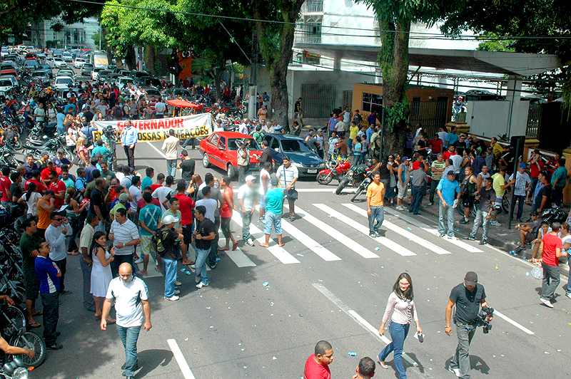 
        
            Movimento grevista é recebido pelo Governo
        
    