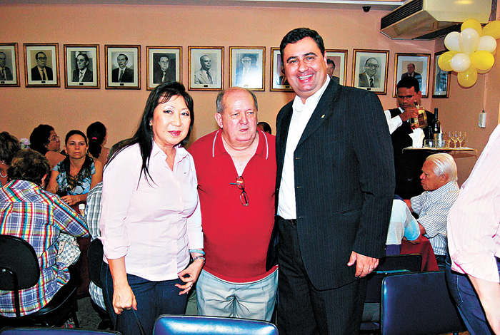 
        
            Coluna Walter Guimarães
        
    