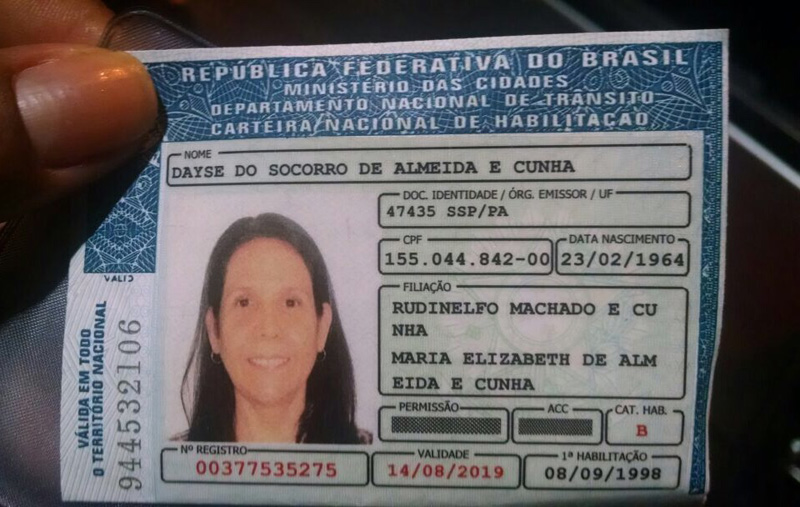 
        
            Tiroteio mata servidora da Receita Federal
        
    