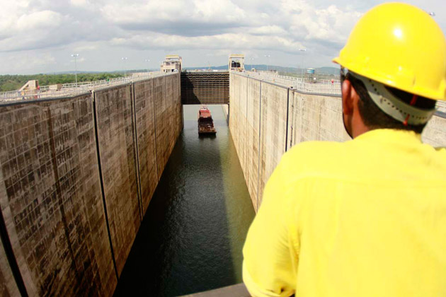 
        
            Eclusas de Tucuruí são inauguradas 30 anos depois
        
    