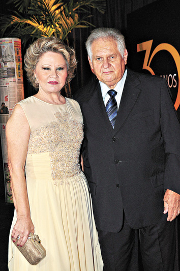 
        
            Carmem Souza: Uma festa pontuada pela emoção
        
    