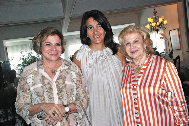 
        
            Coluna Carmem Souza - Onyl for Women
        
    