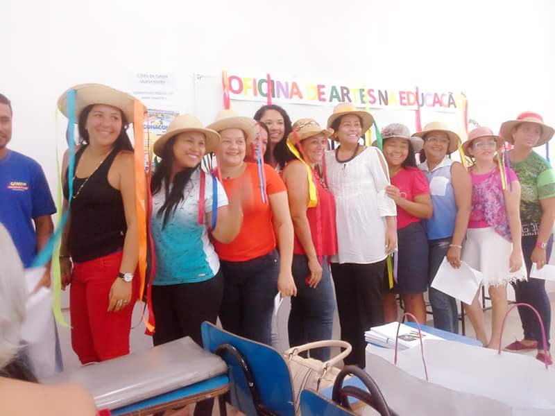 
        
        
            Homenageie a mulher da sua vida
        
    