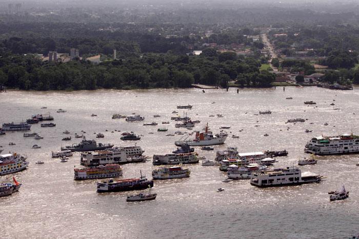 
        
            Romaria Fluvial
        
    