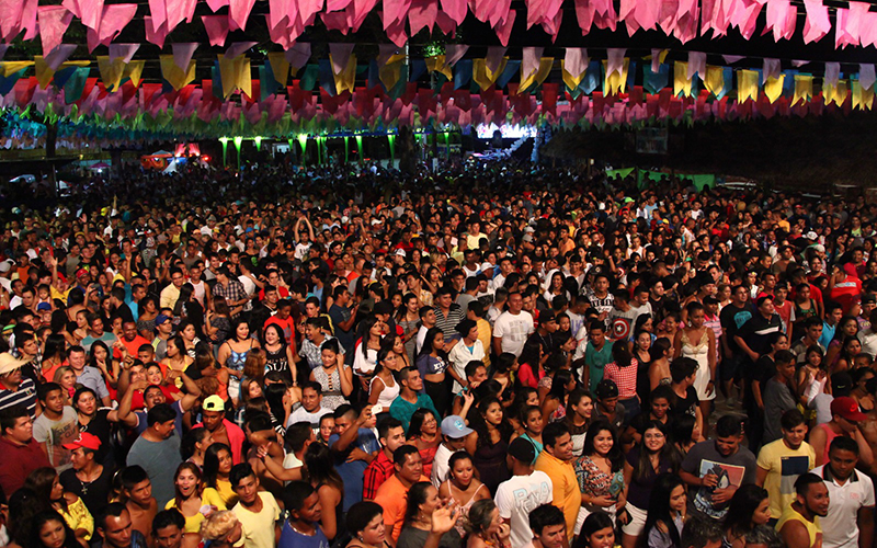 
        
            Festival homenageia o folclore, em Curuçá
        
    